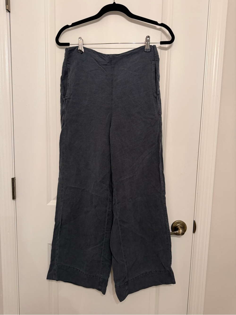 Wide-Leg High-Rise Linen Pants in Charcoal Gray
